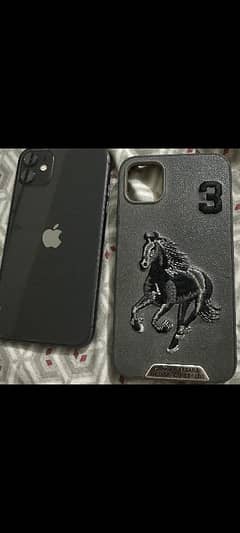 iphone 11 , 64gb 10 by 10. urgent sale