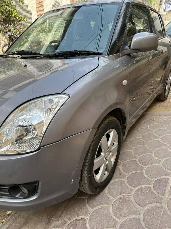 swift DLX automatic 1.3 2