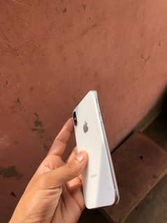 54000 argent Iphone Xs
