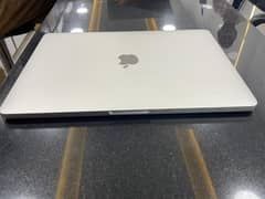 MacBook Pro 2019 16inch Core i7  32GB RAM 1TB SSD 4GB GRAPHIC CARD