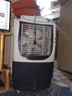 good condition cooler for sale
