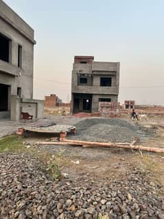 5 Marla Residential corner plot for Sale In New Lahore city ph3