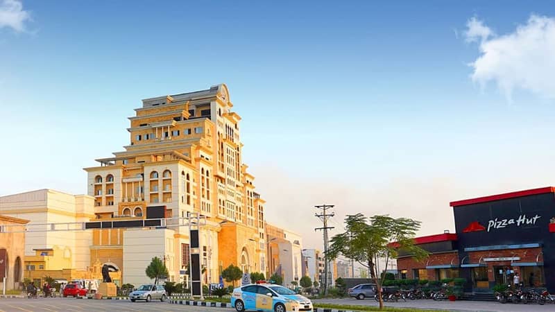 Q Block In Best Location PLot For Sale 1