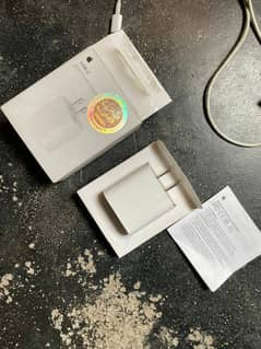 APPLE ORGINAL CHARGER WITH CABLE