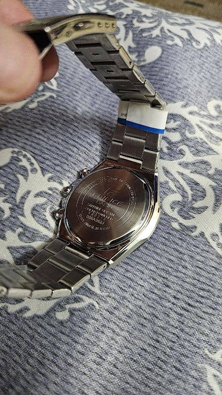 Casio Edifice EFS S560db g shock 3