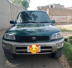Toyota Rav4 1997 model. automatic jeep