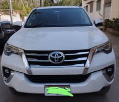 Toyota Fortuner V 2019