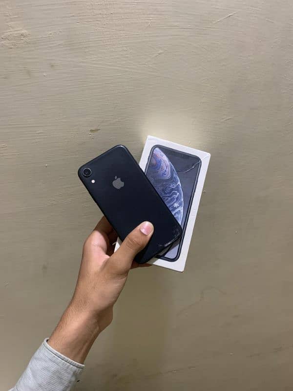 iPhone XR non PTA Factory Unlock 64 Gb With Box Exchange possible Fina 8