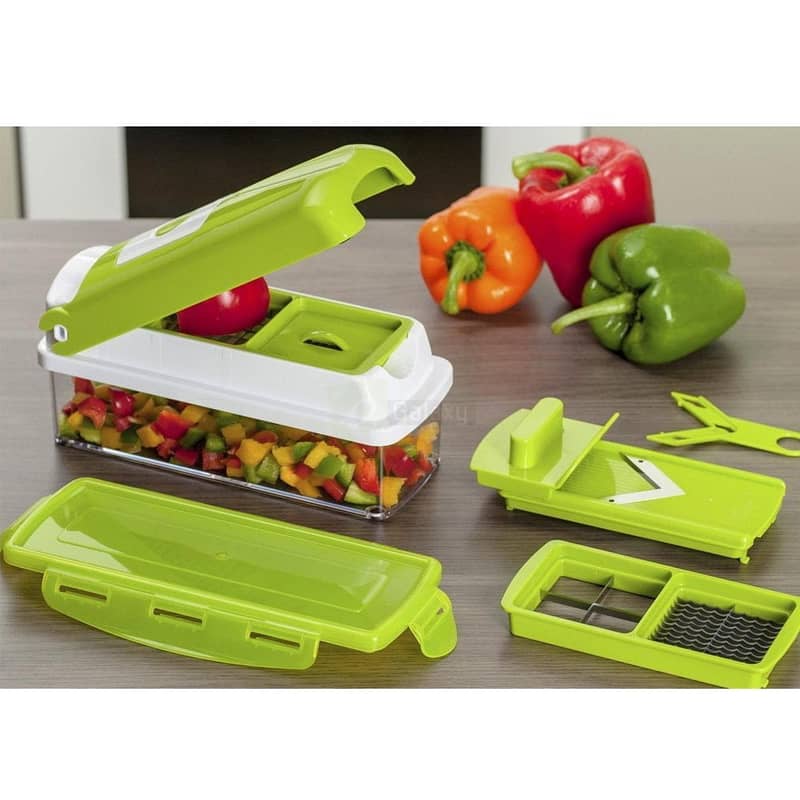 12-in-1 Multifunctional Vegetable Cutter Slicer Dicer with Container 3