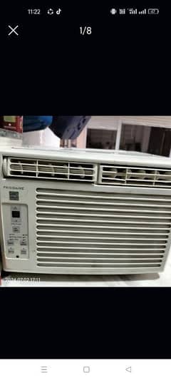0.5 tone inverter AC 2 ampere pr chlta ha almost new condition