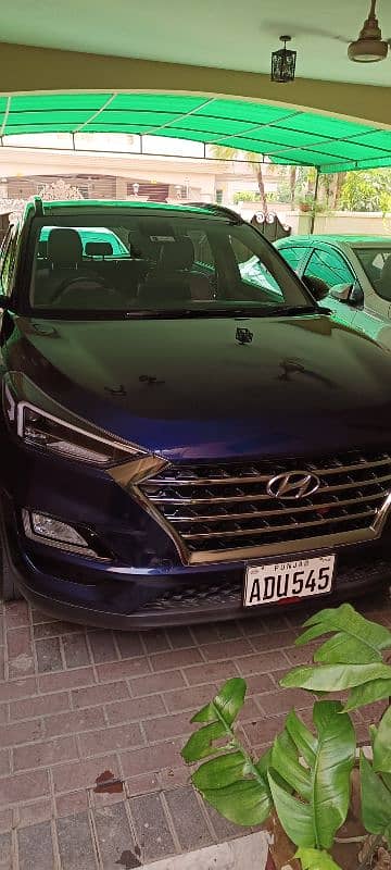Hyundai Tucson 2.0 AWD ULTIMATE 0