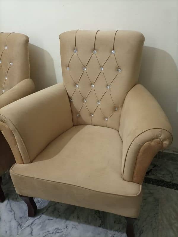 Elegant pair of single sofa and table 2