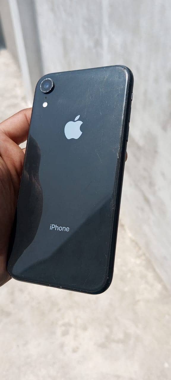iPhone XR With Collling Fan CX 07 6