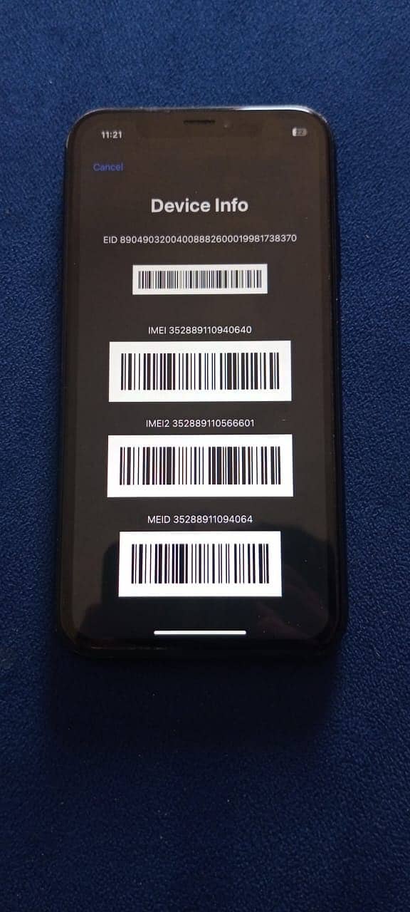 iPhone XR With Collling Fan CX 07 12