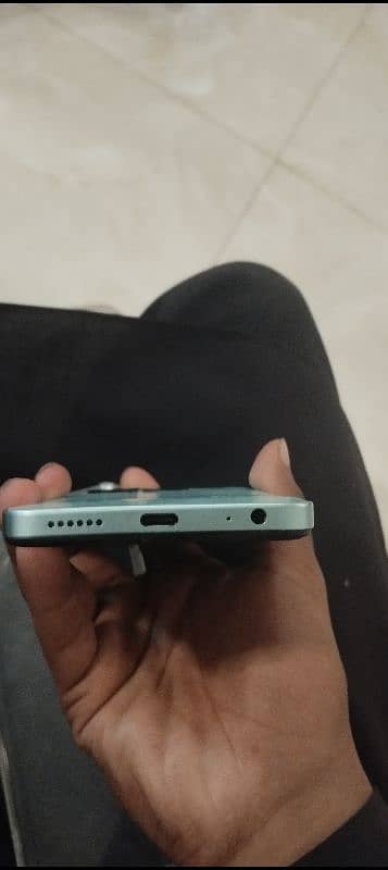infinix smart 8  4db 64db panel change charger sath 4