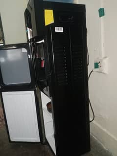 PEL Water Dispenser 525