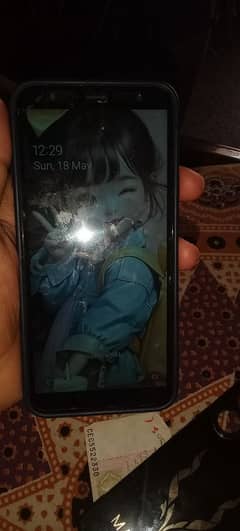 Samsung Galaxy j6+