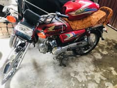I am Sal my bike superstar 2016 model