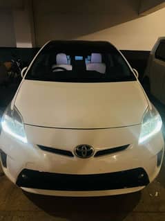 prius g led original car better then aqua corolla xli gli altis city