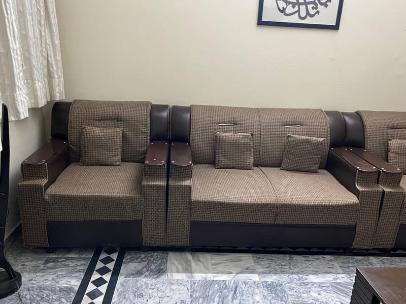 Elegant 9-Piece Sofa Set with Deewan & Tables 5