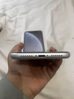 IPHONE XR NON PTA FACTORY UNLOCK