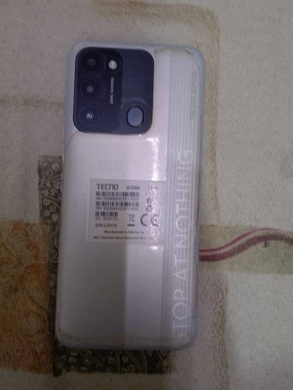Techno spark 8c 7