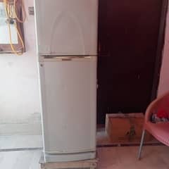 Dawlance  Refrigerator good condition