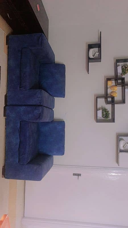 7 seater sofa set with attached side table 1