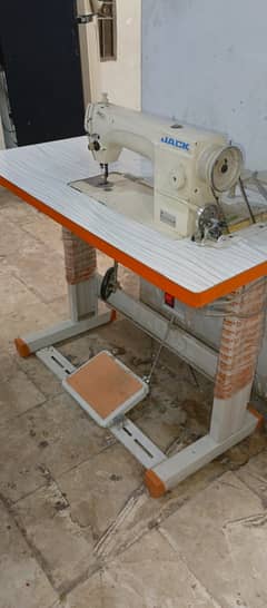 Juke machine urgent for sale new condition 1 day use overall new