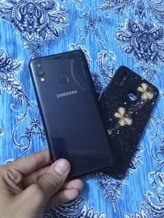 Samsung Galaxy a10$ cover charger all ok serious Whatsapp 03447382049