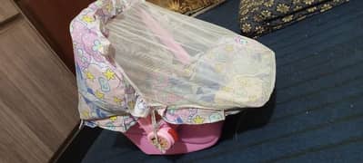 baby cot
