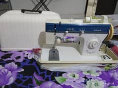 Singer Sewing Machine