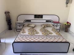 Solid wood bed