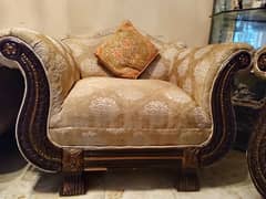Sofa.