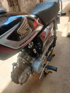 Honda 70 1000km running