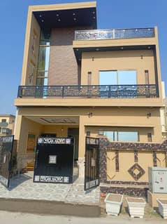 5 Marla Brand New Double Story Prime Location House in Platinum Block Parkview City Lahore