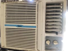 Compact window AC