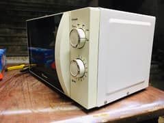 Microwave Oven