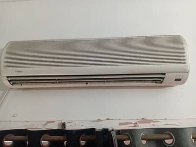 1.5ton ac only used by us 1month