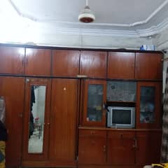 ALMARI AND DIVIDER FOR SALE CABINETS