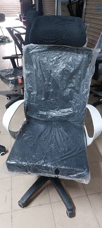 Revolving Office Chairs 6