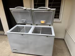 Waves Deepfreezer and fridge double door