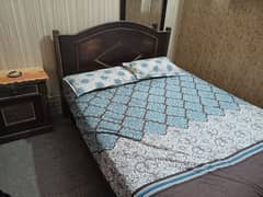 bed + mattress+ 2 side tables
