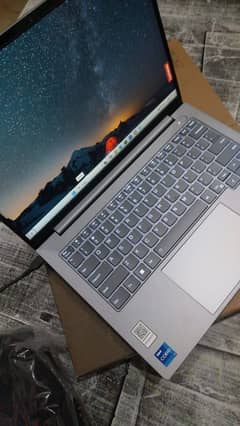 think book Lenovo 14 G6 IRL condition 10/10