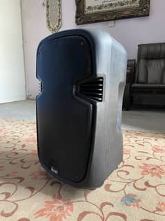 Ikon karaoke speakers bought from Dubai