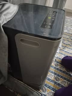 AC