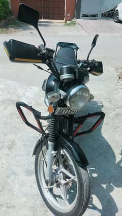 Suzuki GS 150 black forsale
