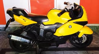 Excellent condition, battery needs to be changed