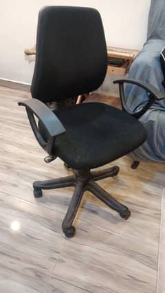 computer chair slightly used