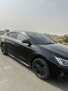 Elantra 2021